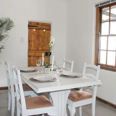 Langbaai Beach Cottage Hermanus Exterior photo